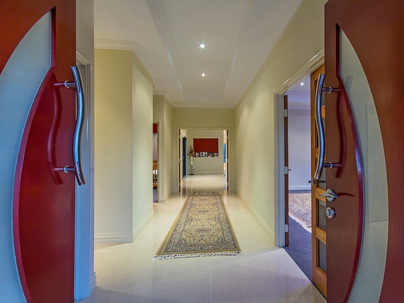 1 Carmine Close, Southern River WA 6110