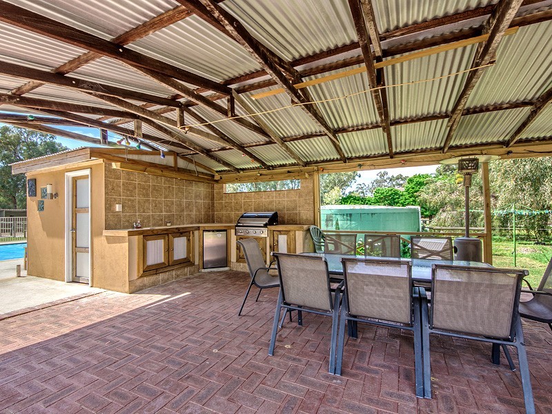 53 Craghill Way, Oakford WA 6121