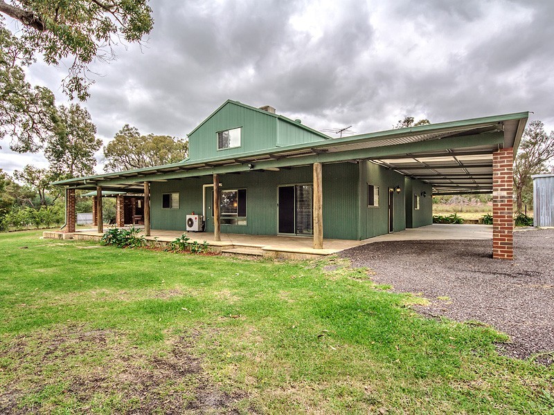 83 Banksia Road, Wellard WA 6170