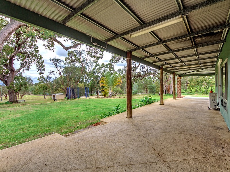 83 Banksia Road, Wellard WA 6170