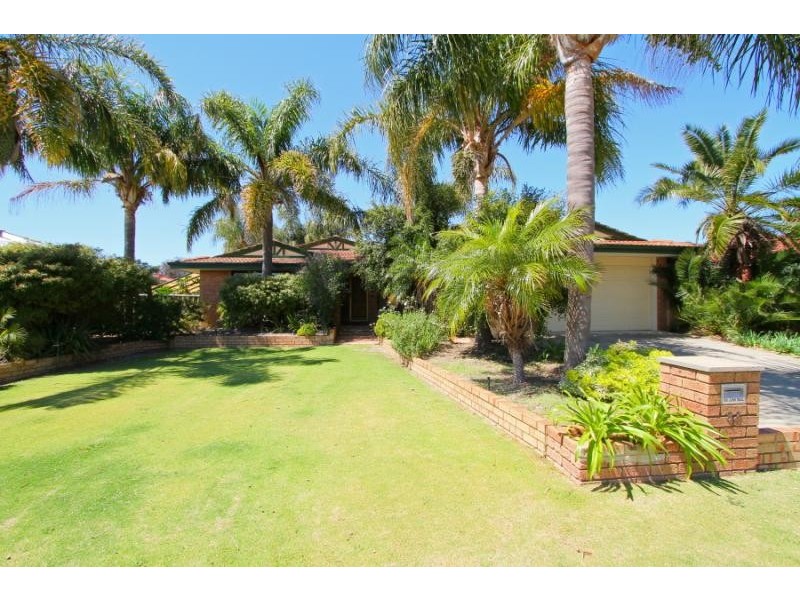 92 Brown Cr, Seville Grove WA 6112