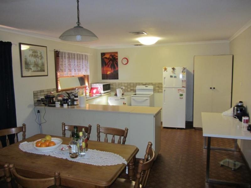 12 Trotman Avenue, Newman WA 6753