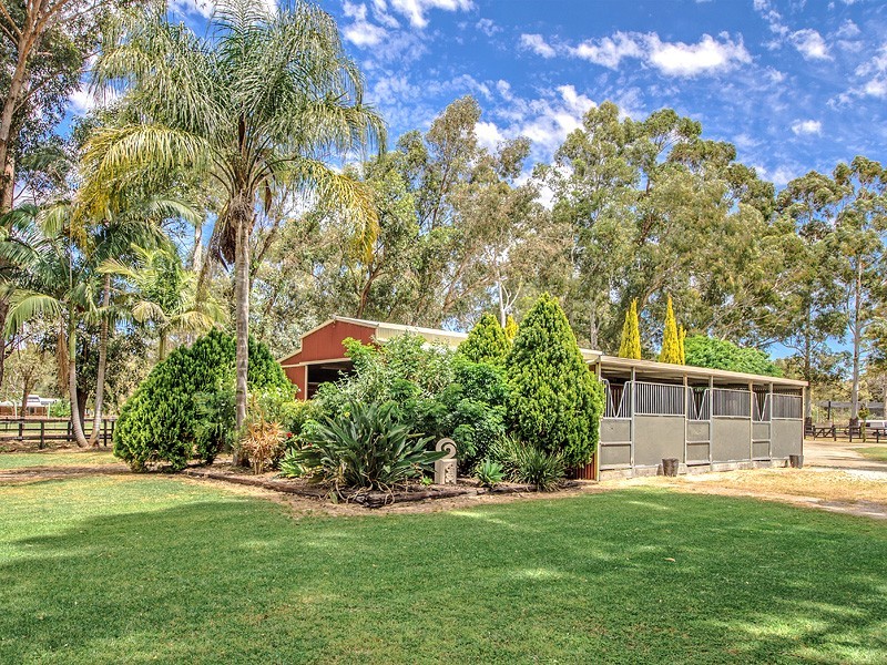 32 Windmill Avenue, Serpentine WA 6125