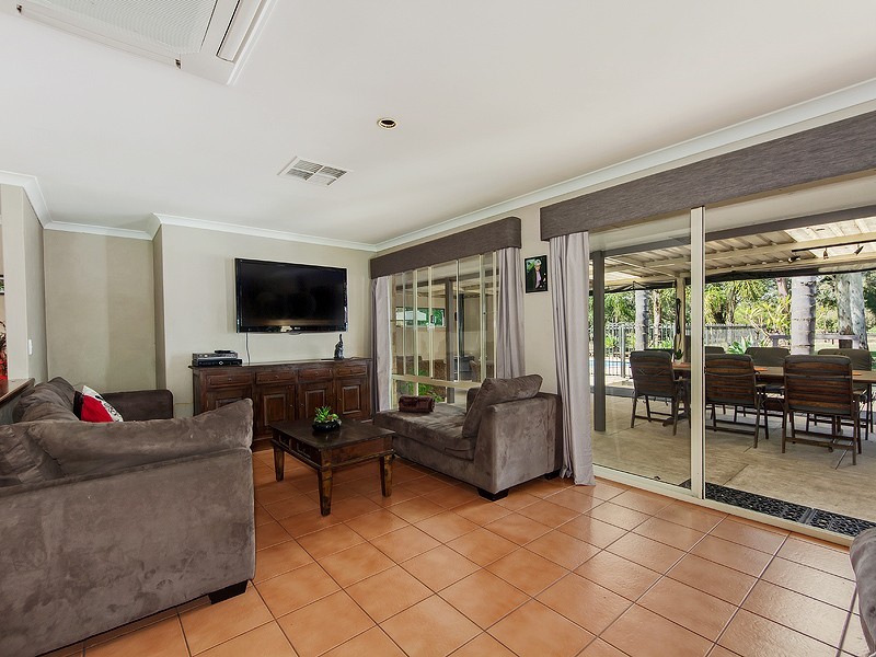 32 Windmill Avenue, Serpentine WA 6125