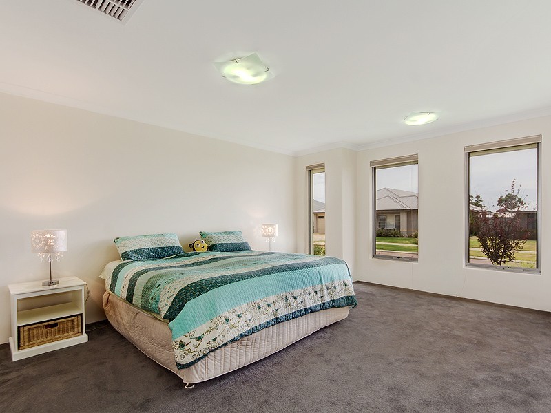 5 Rubery Way, Byford WA 6122