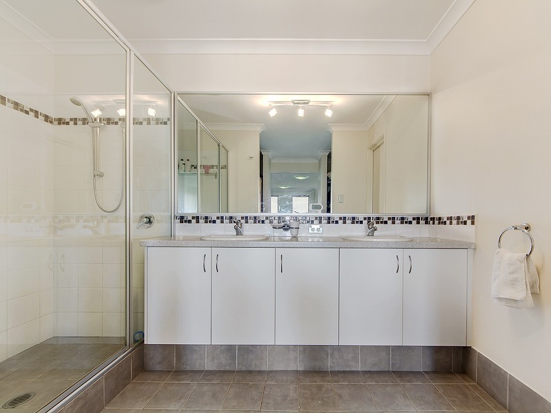 5 Rubery Way, Byford WA 6122