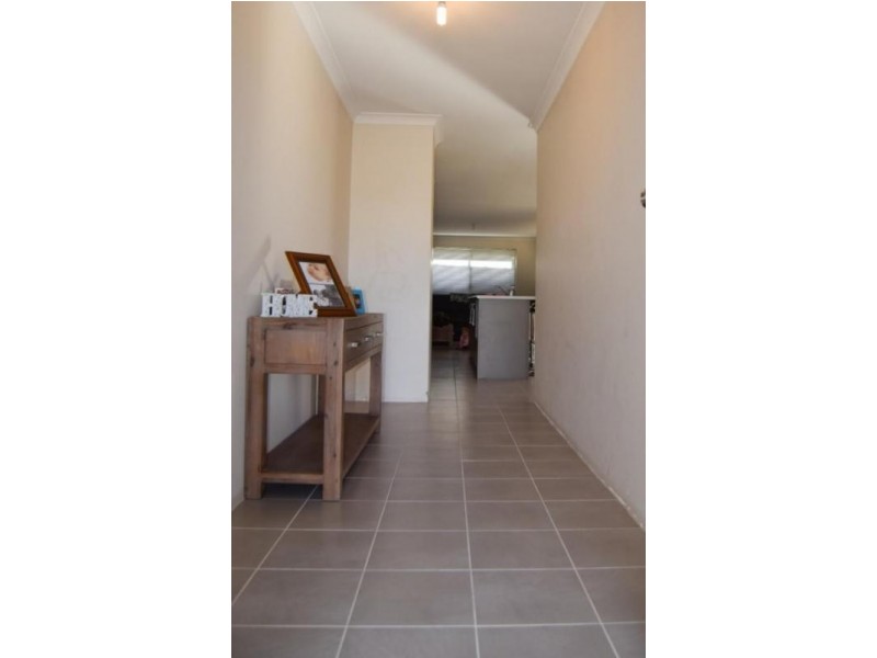 40A Challis Road, Armadale WA 6112