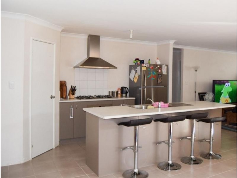 40A Challis Road, Armadale WA 6112