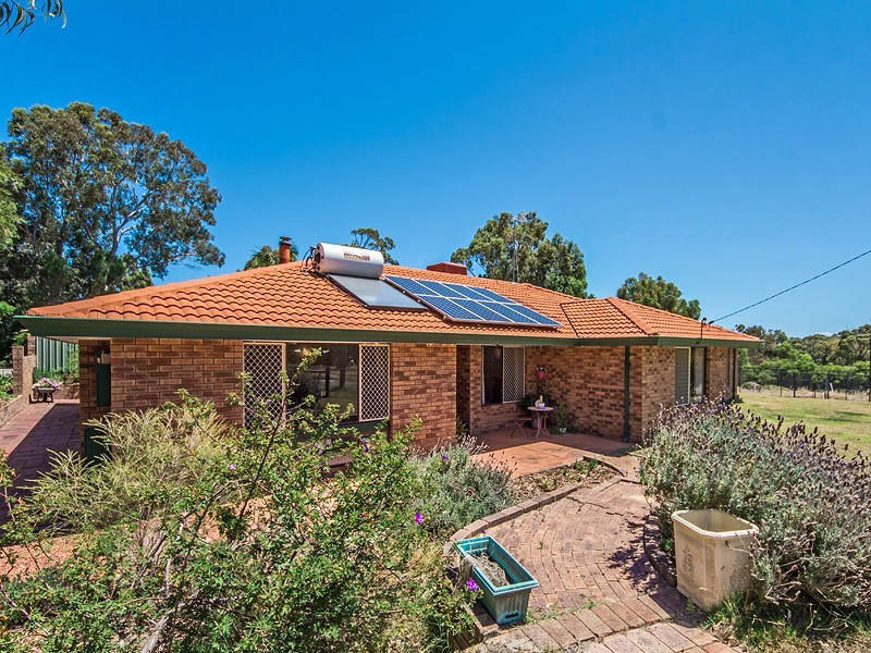 70 Linton Street, Byford WA 6122