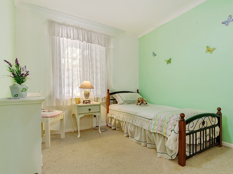 70 Linton Street, Byford WA 6122