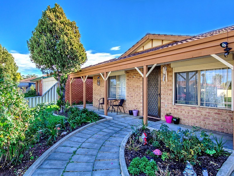 3 Orange Grove, Seville Grove WA 6112