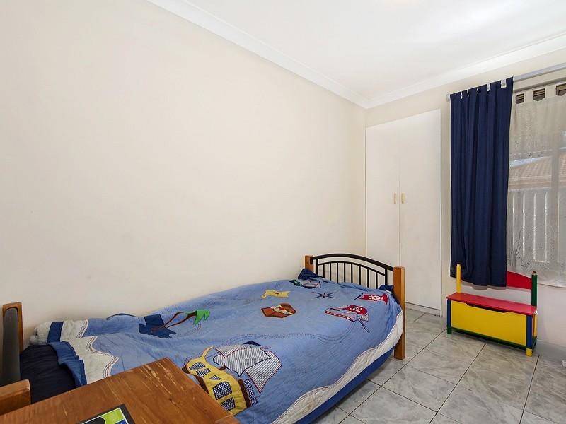 3 Orange Grove, Seville Grove WA 6112