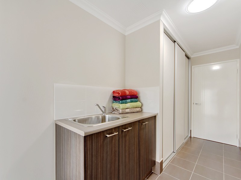 25A North Crescent, Byford WA 6122