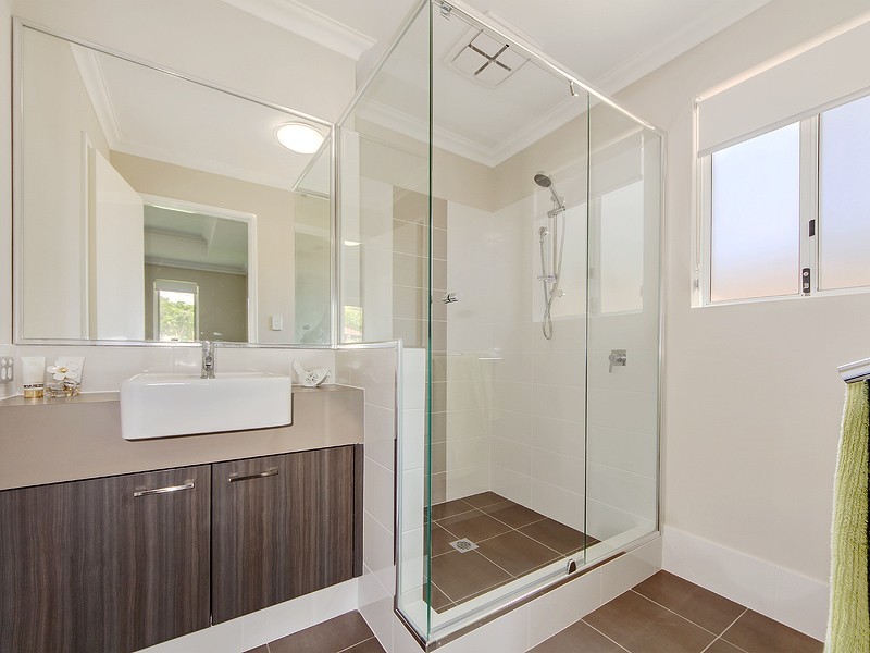 25A North Crescent, Byford WA 6122