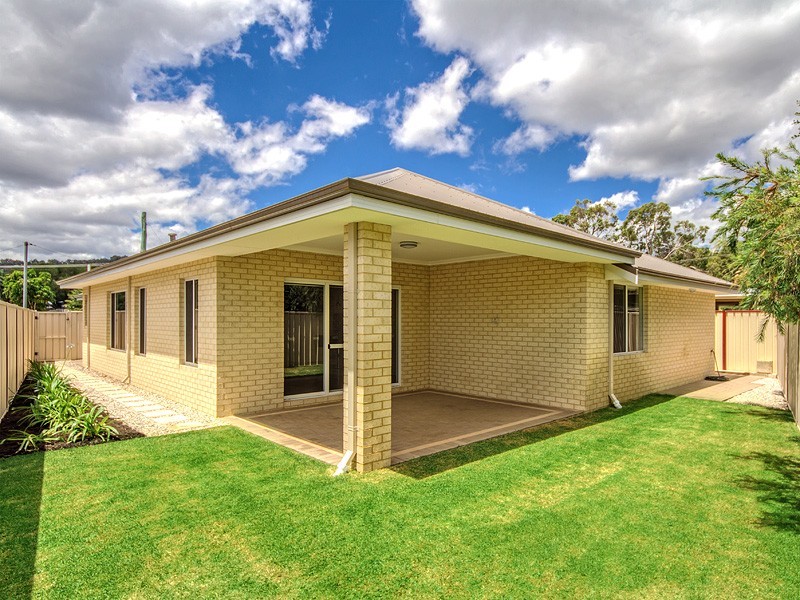 25A North Crescent, Byford WA 6122