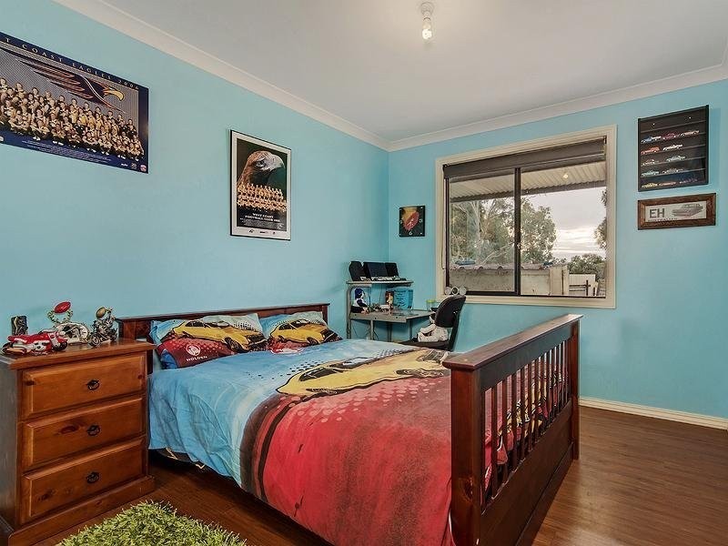 64 Manning Rd, Hopeland WA 6125