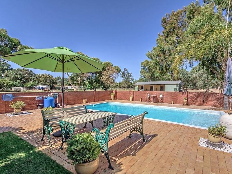 250 Hopkinson Rd, Darling Downs WA 6122