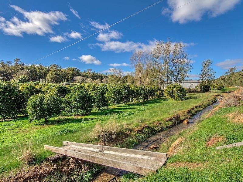 229 Scarp Rd, Keysbrook WA 6126