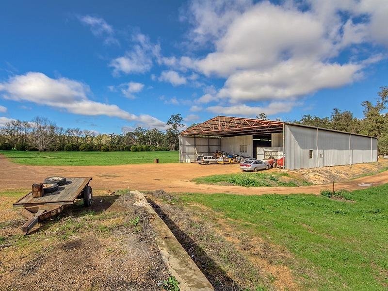229 Scarp Rd, Keysbrook WA 6126