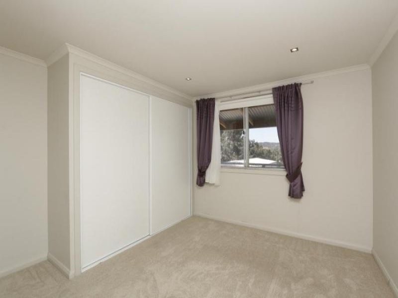 10 Dunmall Dr, Wandering WA 6308