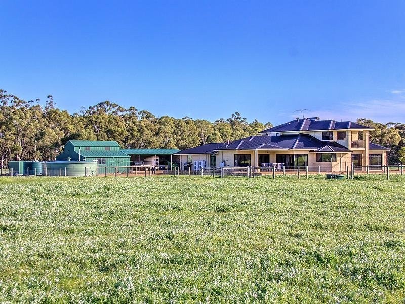 71 Utley Rd, Serpentine WA 6125