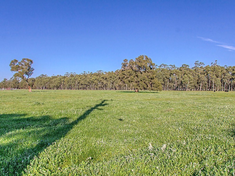 71 Utley Rd, Serpentine WA 6125