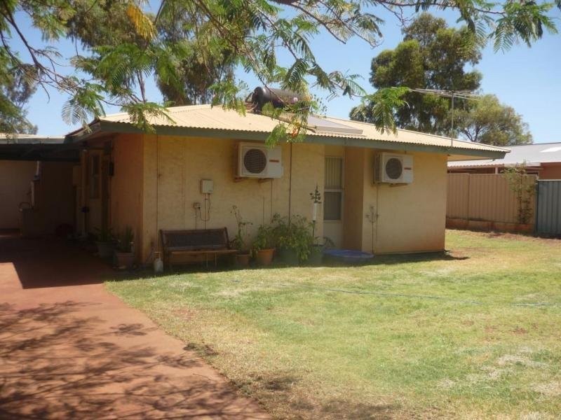 27 Jabberup Crescent, Newman WA 6753