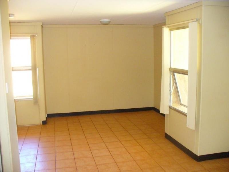 27 Jabberup Crescent, Newman WA 6753