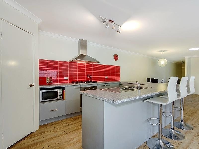 76 Mead St, Byford WA 6122