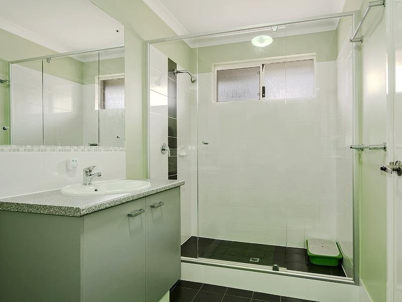 76 Mead St, Byford WA 6122
