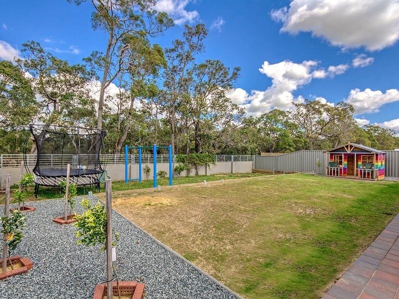 76 Mead St, Byford WA 6122