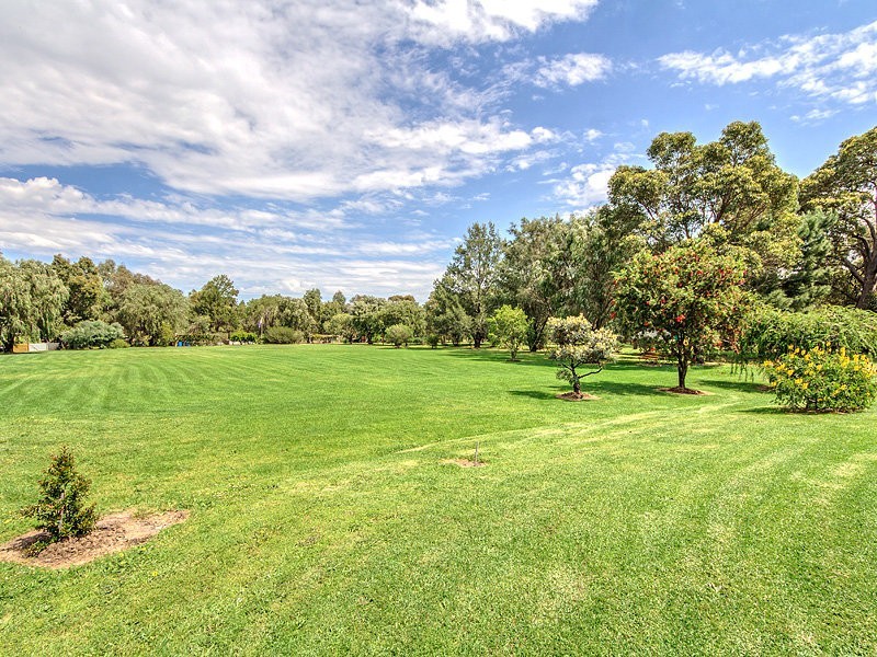 13 Egerton Drive, Serpentine WA 6125