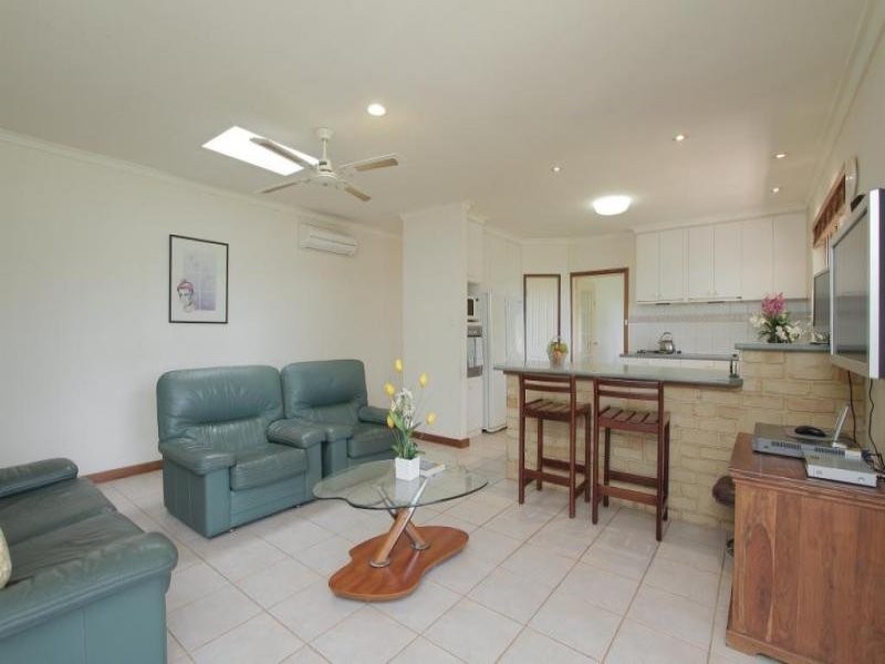 26 Hawkstone Road, Roleystone WA 6111