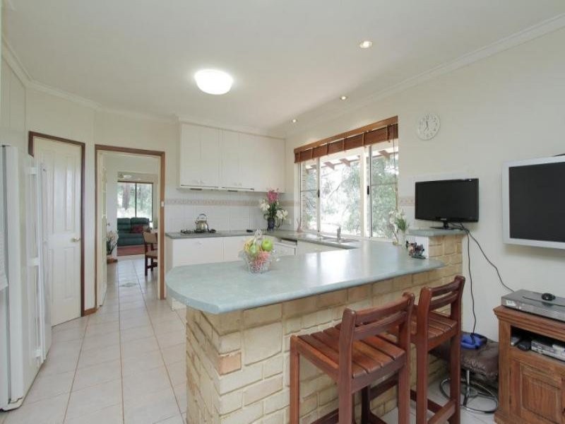 26 Hawkstone Road, Roleystone WA 6111