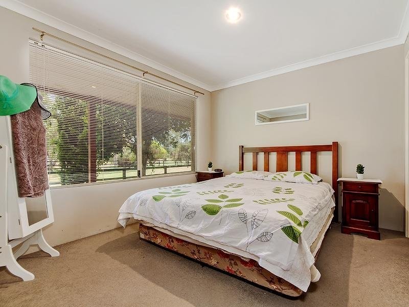 32 Windmill Avenue, Serpentine WA 6125