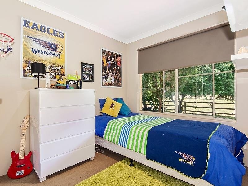 32 Windmill Avenue, Serpentine WA 6125