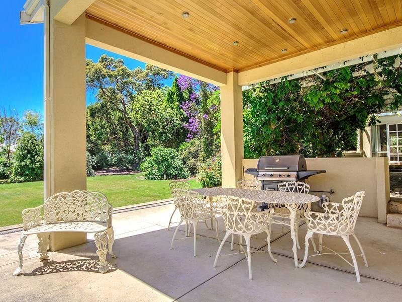 125 Connell Ave, Martin WA 6110