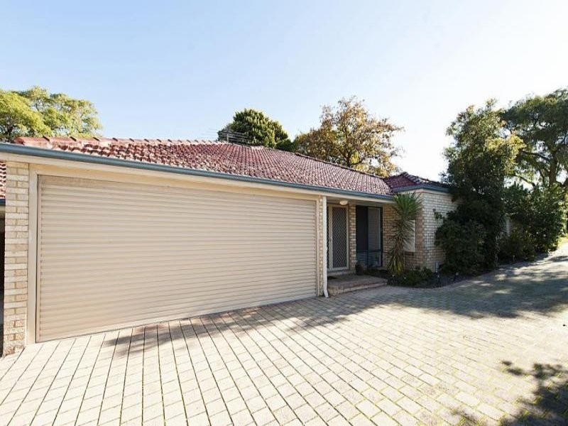 A/36 Bombard St, Ardross WA 6153