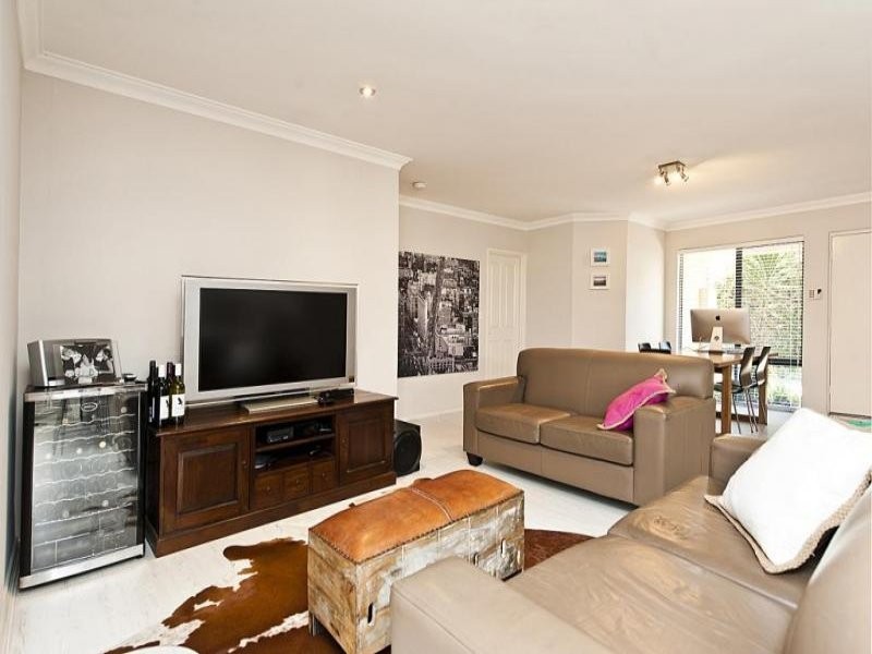 A/36 Bombard St, Ardross WA 6153