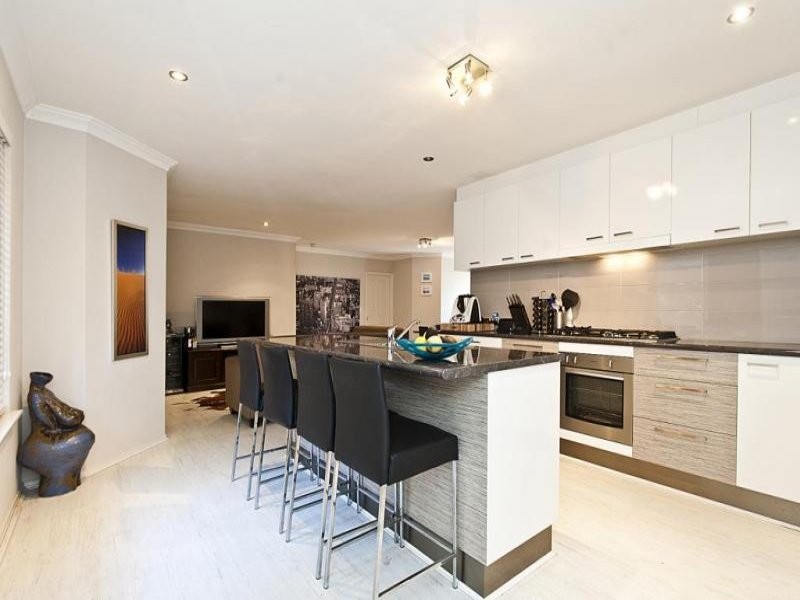 A/36 Bombard St, Ardross WA 6153