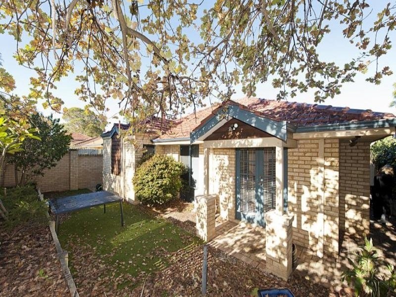 A/36 Bombard St, Ardross WA 6153