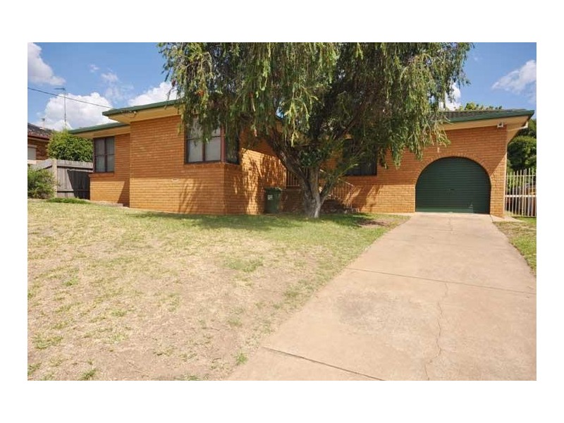 44 Alexander Street, Ashmont NSW 2650