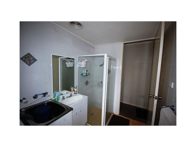 3/1a Joyes Plc, Tolland NSW 2650