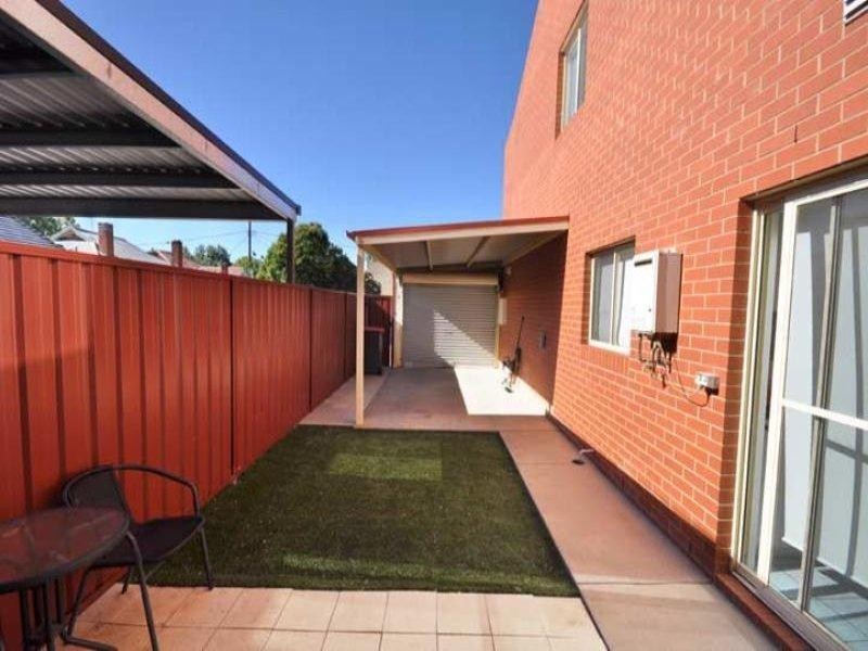 Unit 4/33 Blake Street, Wagga Wagga NSW 2650