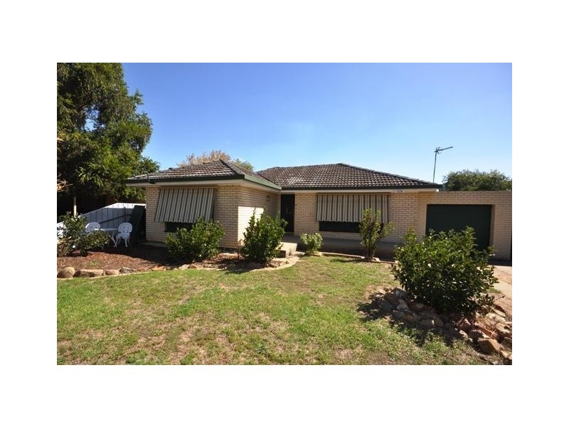 12 Martin Street, Tolland NSW 2650