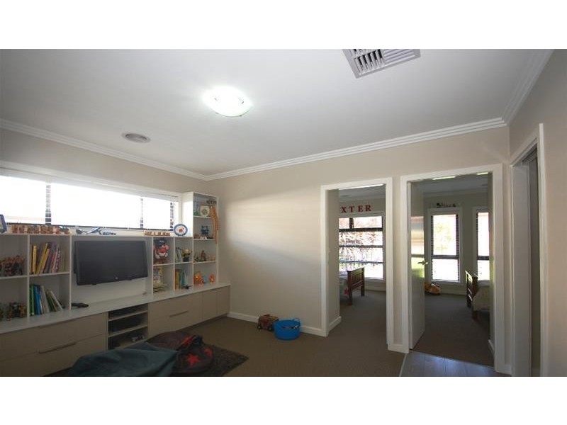 10 Brindabella Dve, Tatton NSW 2650