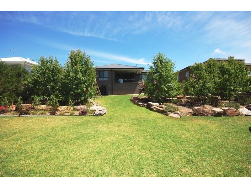 10 Brindabella Dve, Tatton NSW 2650