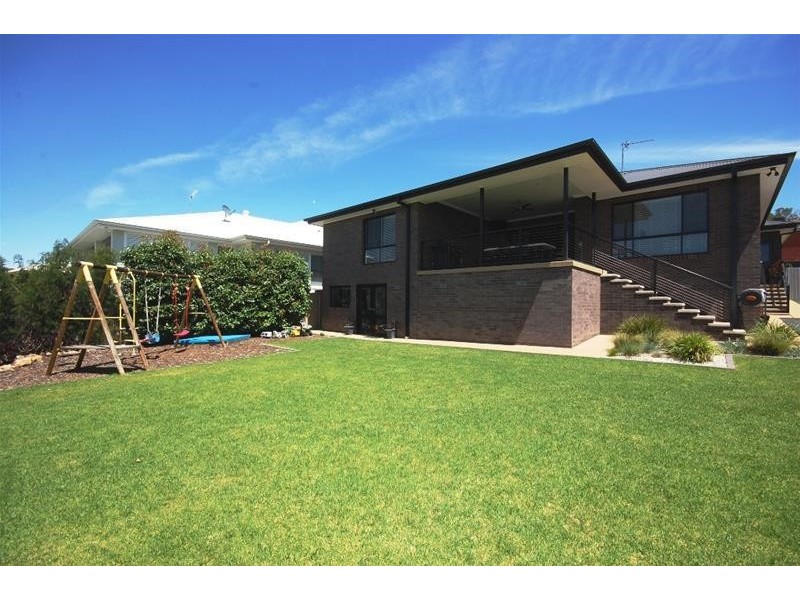10 Brindabella Dve, Tatton NSW 2650