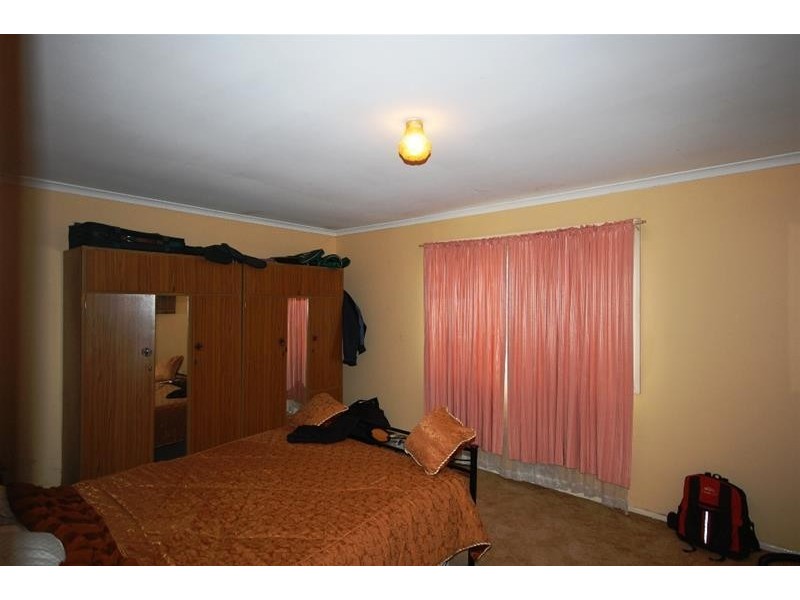 10 Norman Street, The Rock NSW 2655
