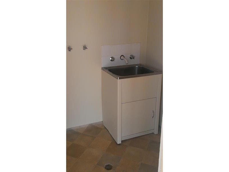 4 Blakemore Street, Ashmont NSW 2650